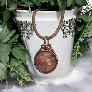 5 For $25💫Wire Wrapped Unakite Stone Pendant